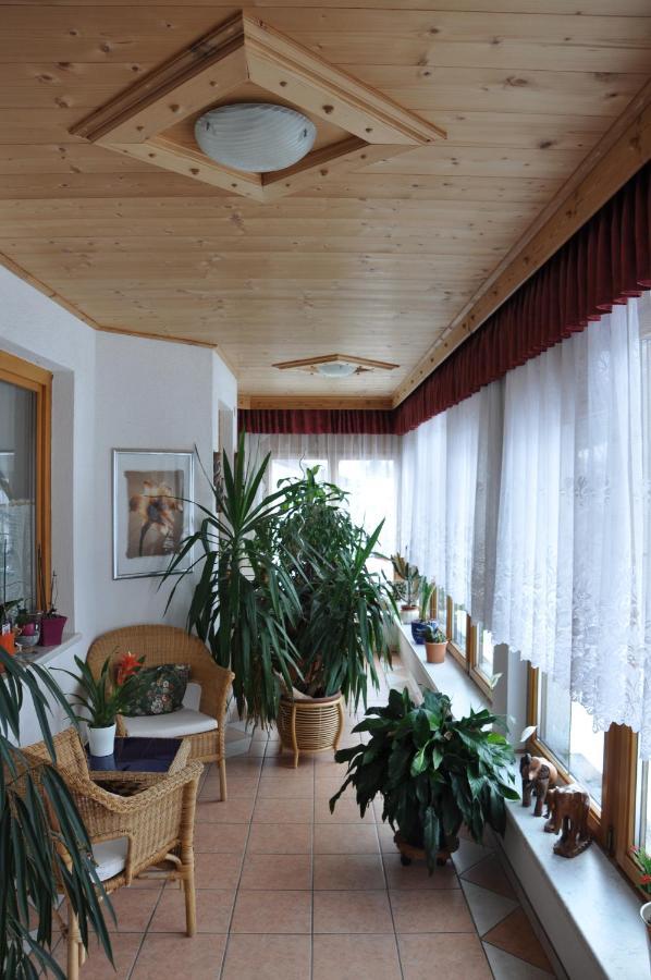 Haus Goldeck Apartment Lermoos Exterior photo